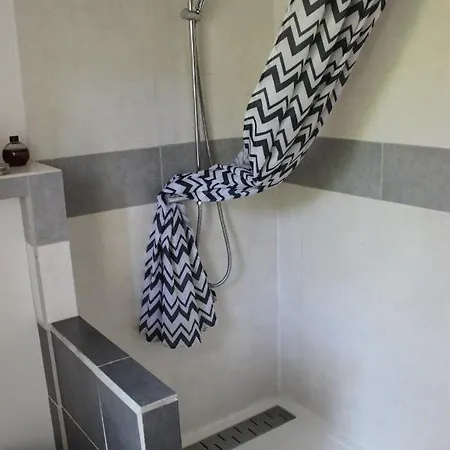 Bed & Breakfast La Tropicale- D'hote Au Calme